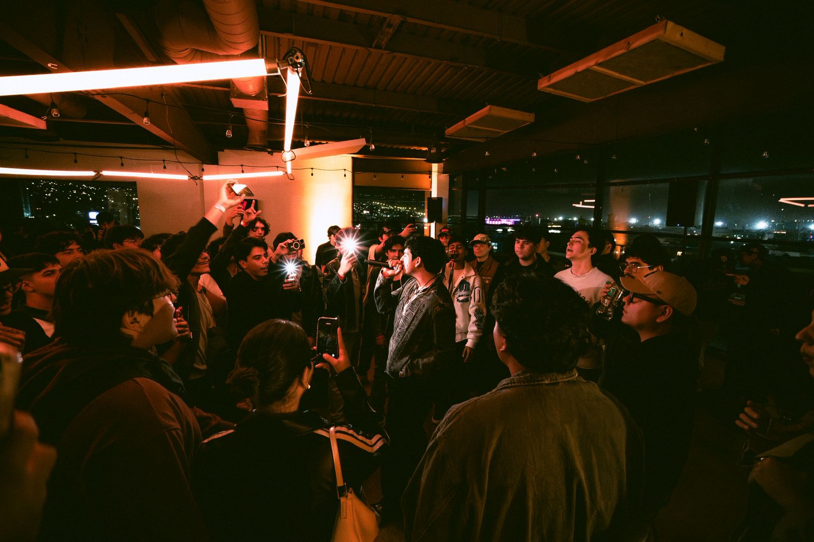 NODO CLUB: LA COMUNIDAD COMO COLISIÓN